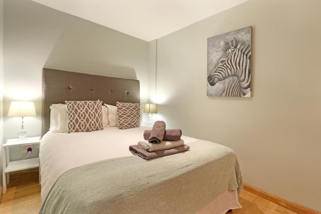 The Rhino Hotel & Apartments เคปทาวน์ ภายนอก รูปภาพ