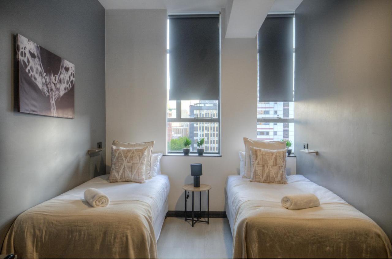 The Rhino Hotel & Apartments เคปทาวน์ ภายนอก รูปภาพ