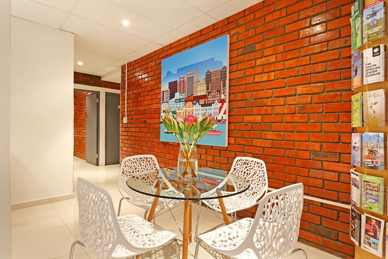 The Rhino Hotel & Apartments เคปทาวน์ ภายนอก รูปภาพ